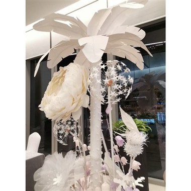 Large Paper Coconut Tree